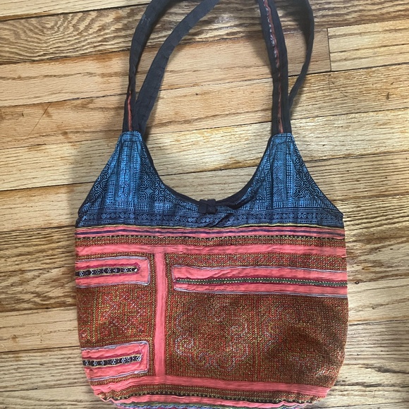 Handbag - Kathmandu Imports - Picture 2 of 2